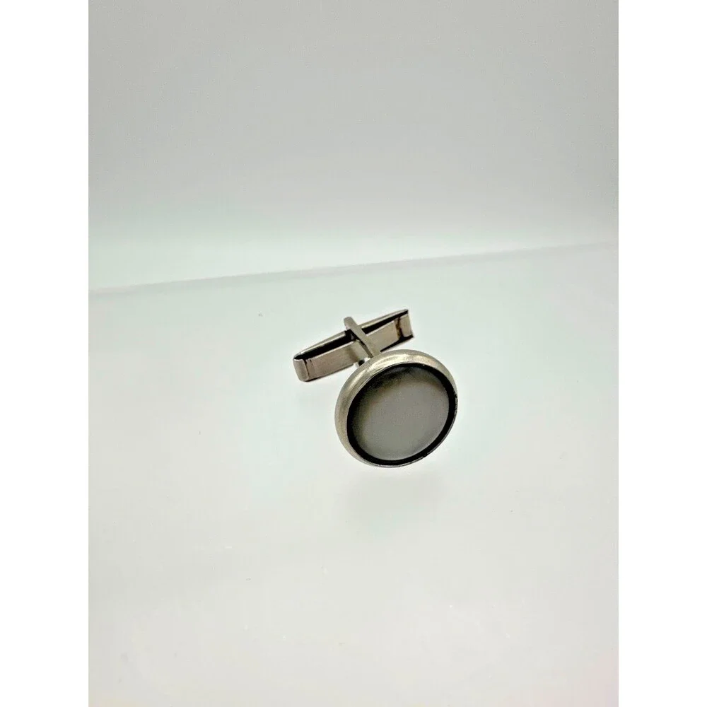 Single Vintage Silver Tone Gray Glass Cufflink — Replacement / One Only‎
